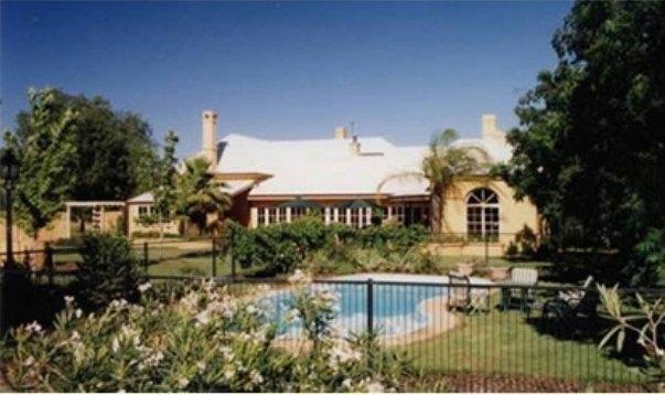 Ranelagh House Dubbo Exterior photo